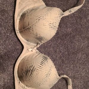 VICTORIA SECRET BRA LIGHT PINK AND  GREY